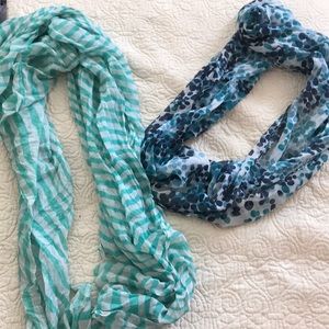 Two thin scarves one infinity